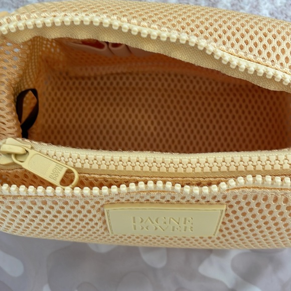 NWOT Dagne Dover yellow small hunter! Mesh style! - Picture 3 of 3